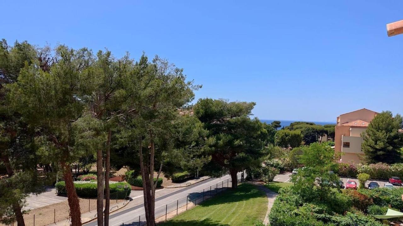 Bel Appartement Avec Piscine Proche Des Plages Six-Fours-les-Plages Exterior foto